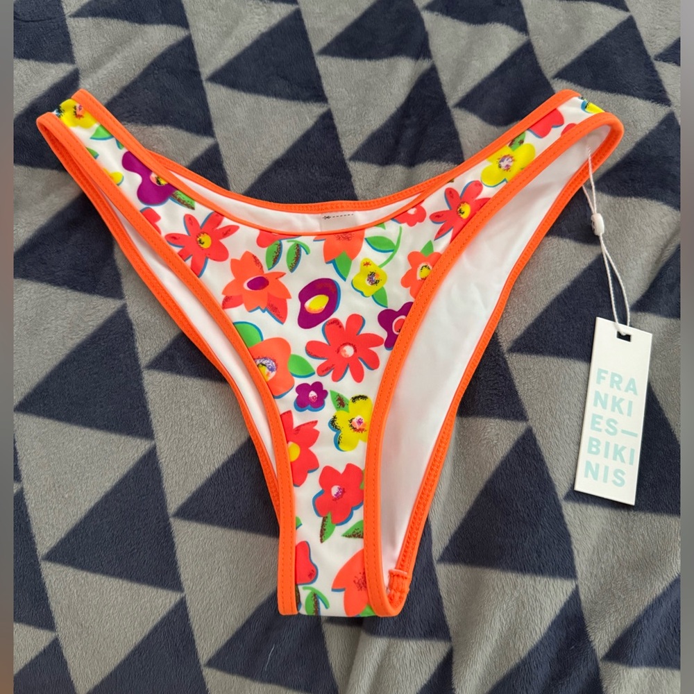 Dove satin bottom